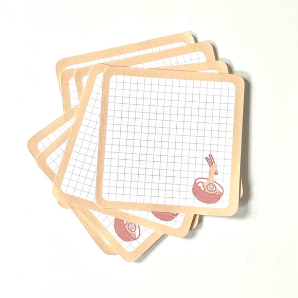 kawaii red & yellow grid ramen 🍜 & milk carton 🥛 🍑 memo sheets - Picture 3 of 10